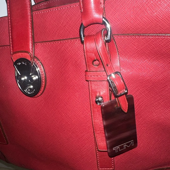 Tumi Villa Turin Leather Tote -Business/Travel/School Satchel/Laptop in Red - Picture 6 of 12